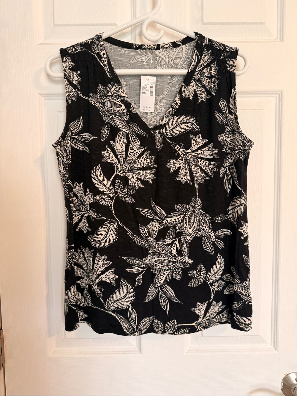 Maurices Black & White Floral V-Neck Tank